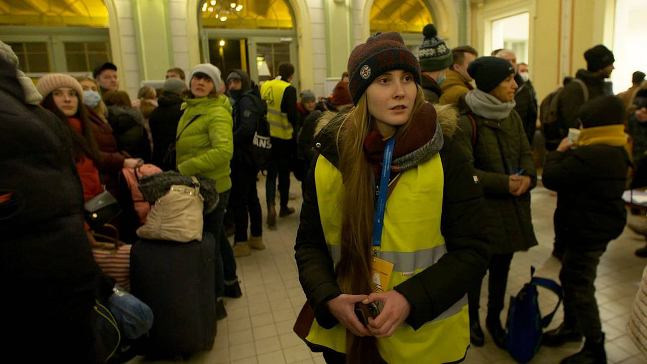 ARTE Regards - Ukraine, fuir ou rester pour